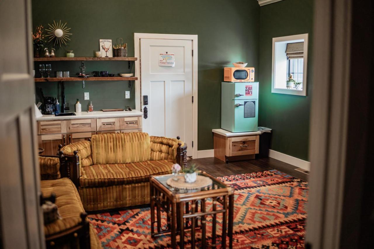 The Atrium - A Boutique Hotel - Suite 17 Perryville Εξωτερικό φωτογραφία